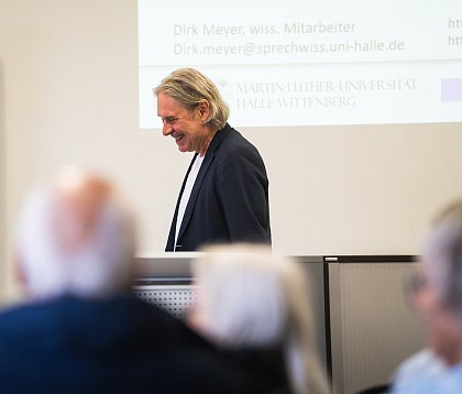 LaNaWi 2022 - D. Meyer beim Beantworten aller Fragen